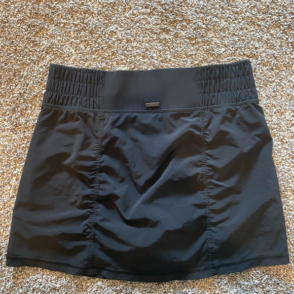 Prana skort size small - Picture 2 of 6